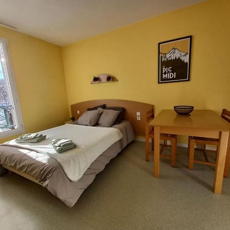 Studio Tres Bien Situe, Belle Vue, Parking Prive Bagnères-de-Bigorre Eksteriør billede